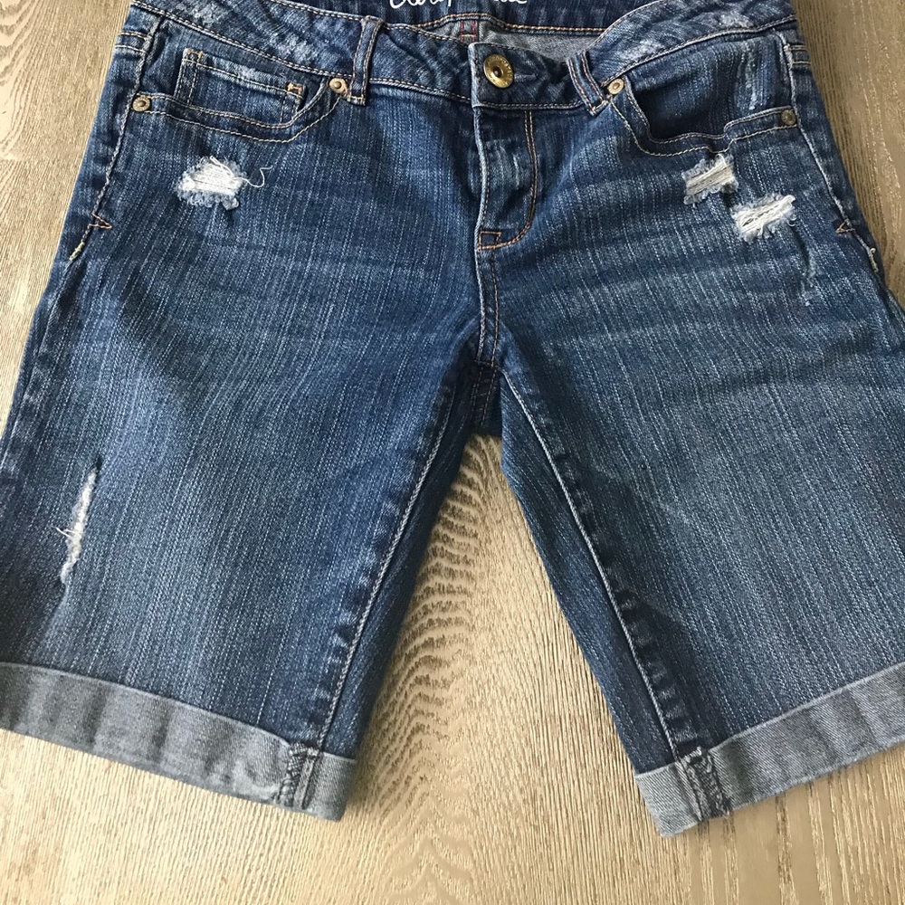 Aeropostale Distressed Bermuda Shorts - Size 6
